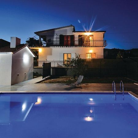 Villa Bellava โตรกีร์ ภายนอก รูปภาพ