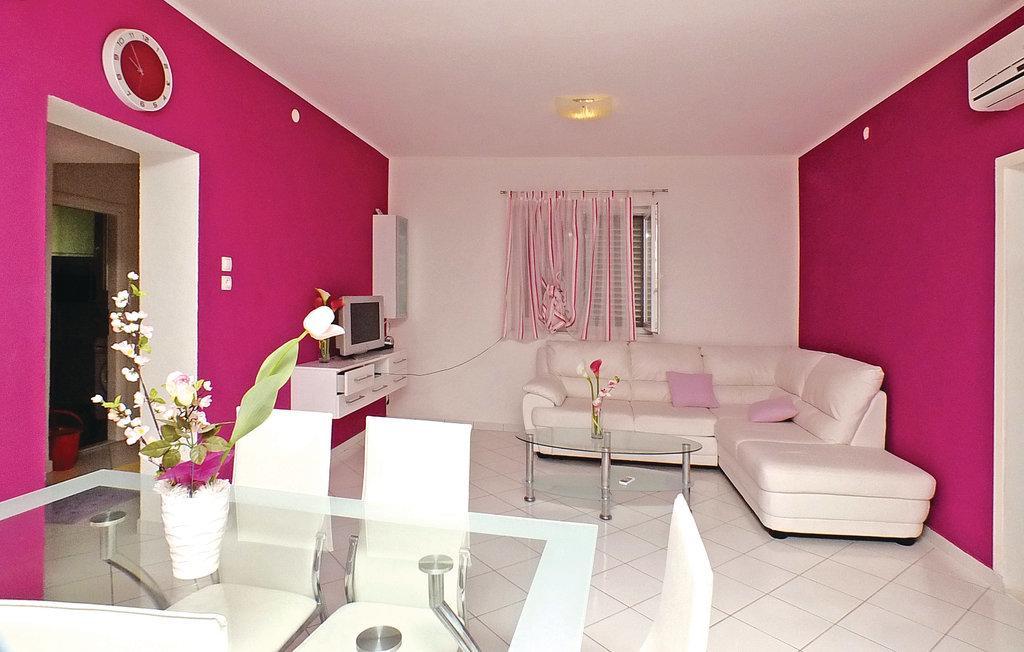 Villa Bellava โตรกีร์ ภายนอก รูปภาพ