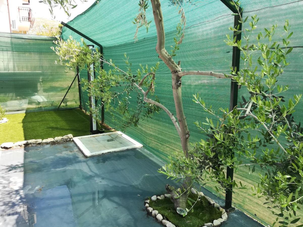 Villa Bellava โตรกีร์ ภายนอก รูปภาพ