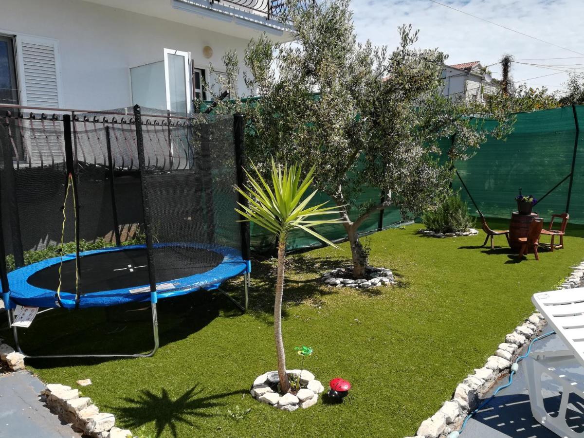 Villa Bellava โตรกีร์ ภายนอก รูปภาพ