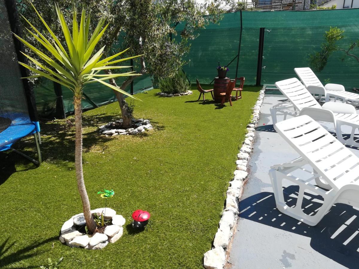Villa Bellava โตรกีร์ ภายนอก รูปภาพ